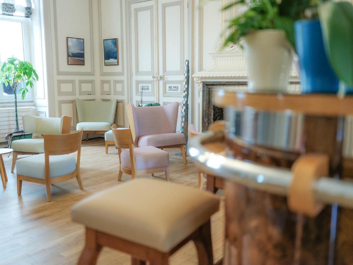 פואטייה Logis Hotel De L'Europe מראה חיצוני תמונה
