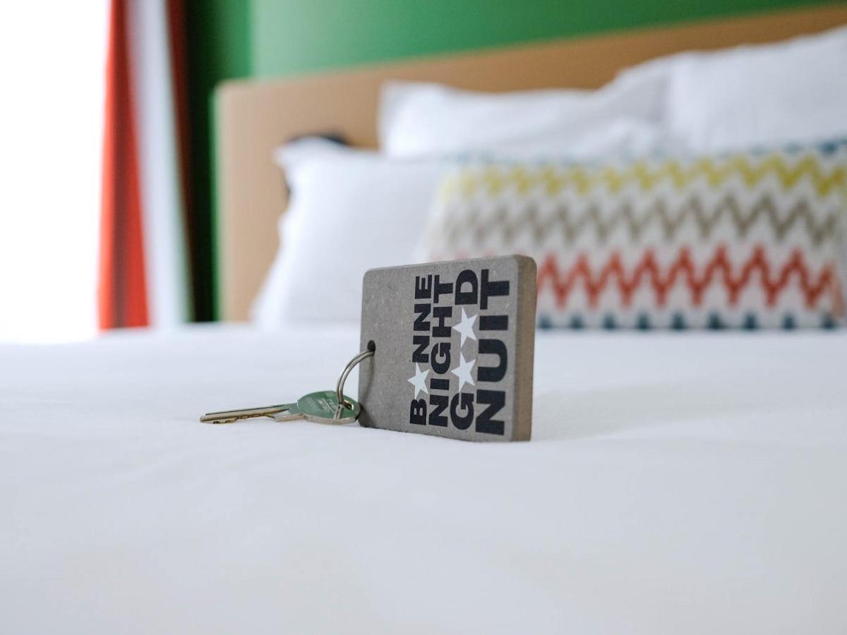 פואטייה Logis Hotel De L'Europe מראה חיצוני תמונה