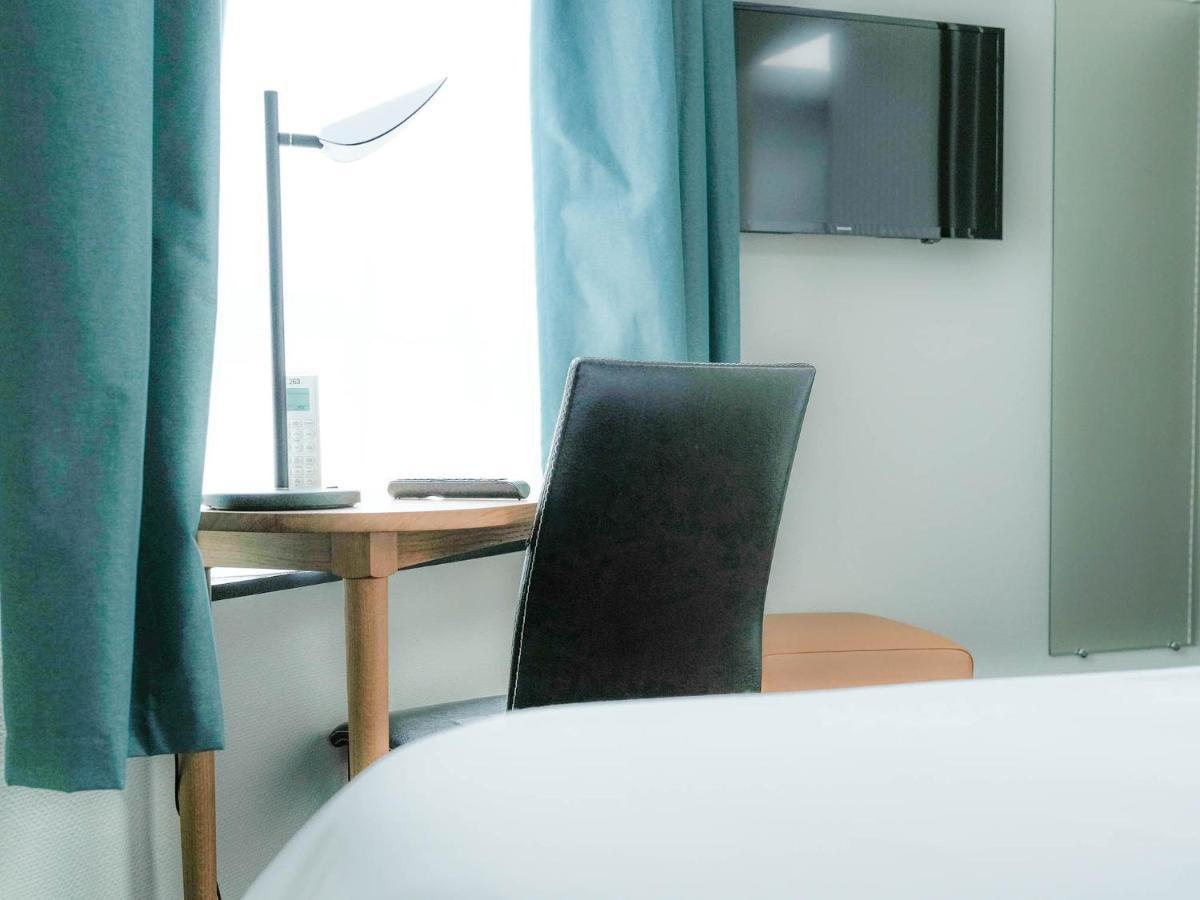 פואטייה Logis Hotel De L'Europe מראה חיצוני תמונה