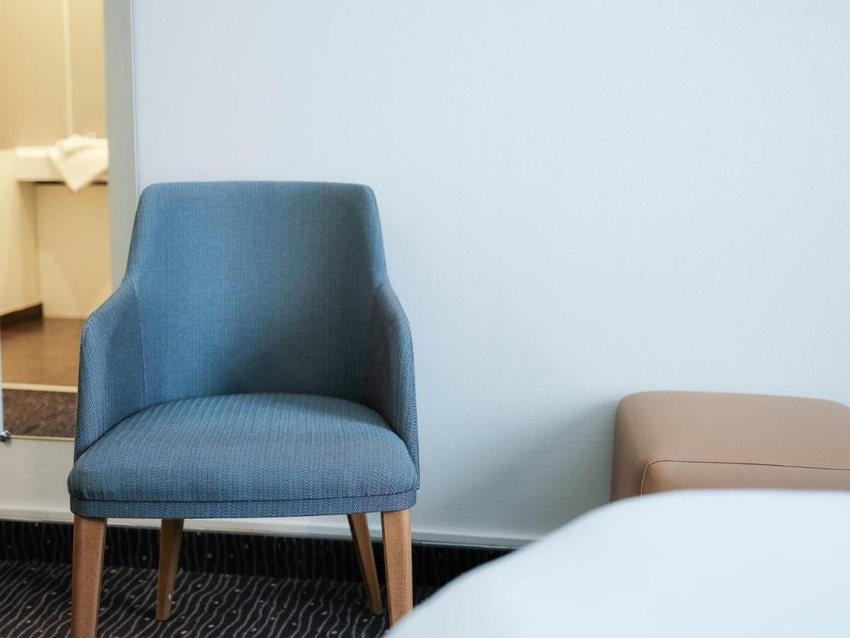 פואטייה Logis Hotel De L'Europe מראה חיצוני תמונה