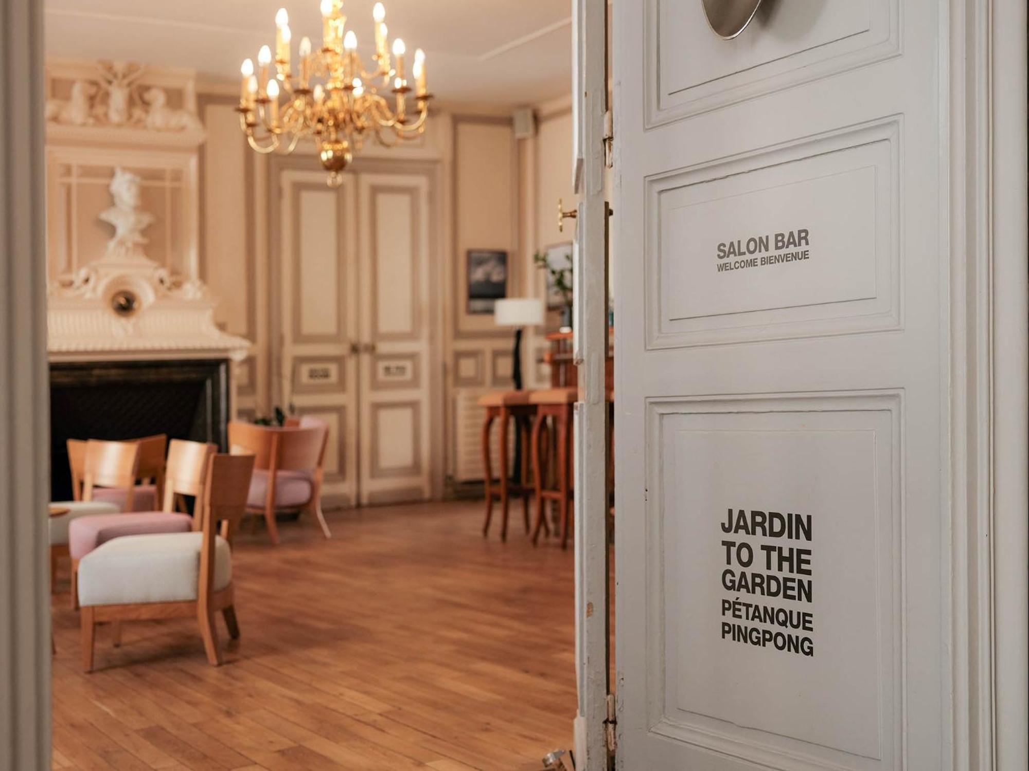 פואטייה Logis Hotel De L'Europe מראה חיצוני תמונה