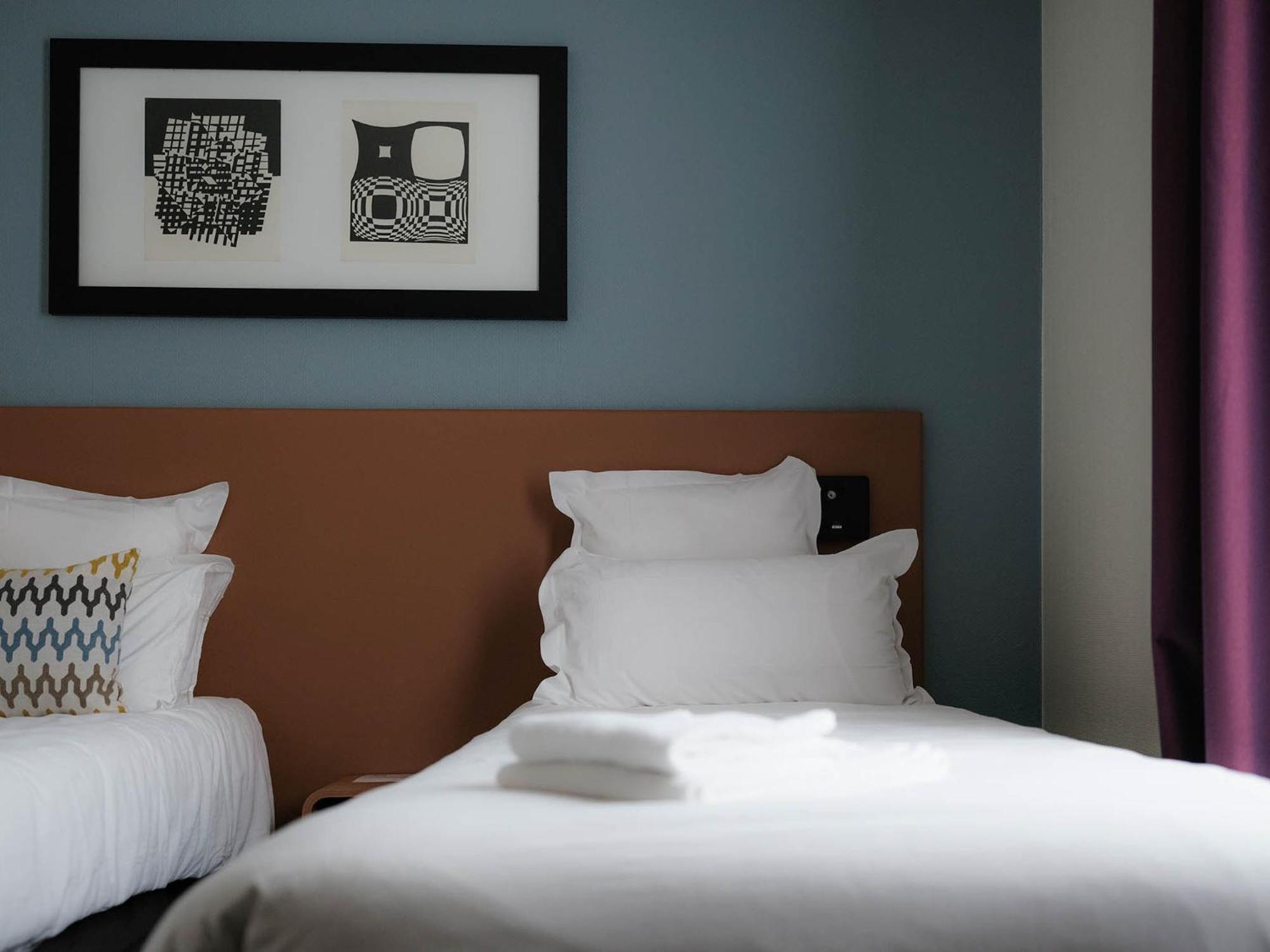 פואטייה Logis Hotel De L'Europe חדר תמונה
