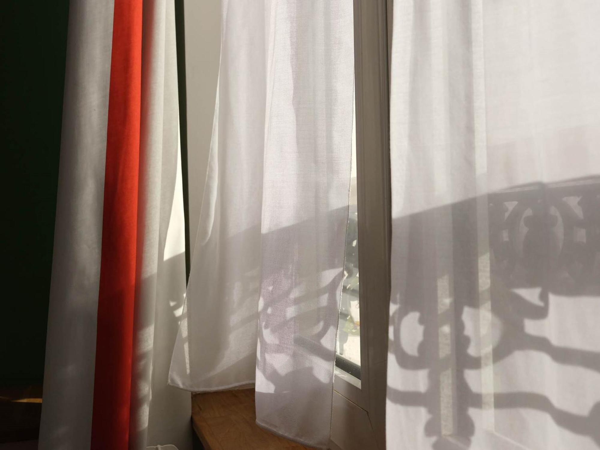 פואטייה Logis Hotel De L'Europe מראה חיצוני תמונה