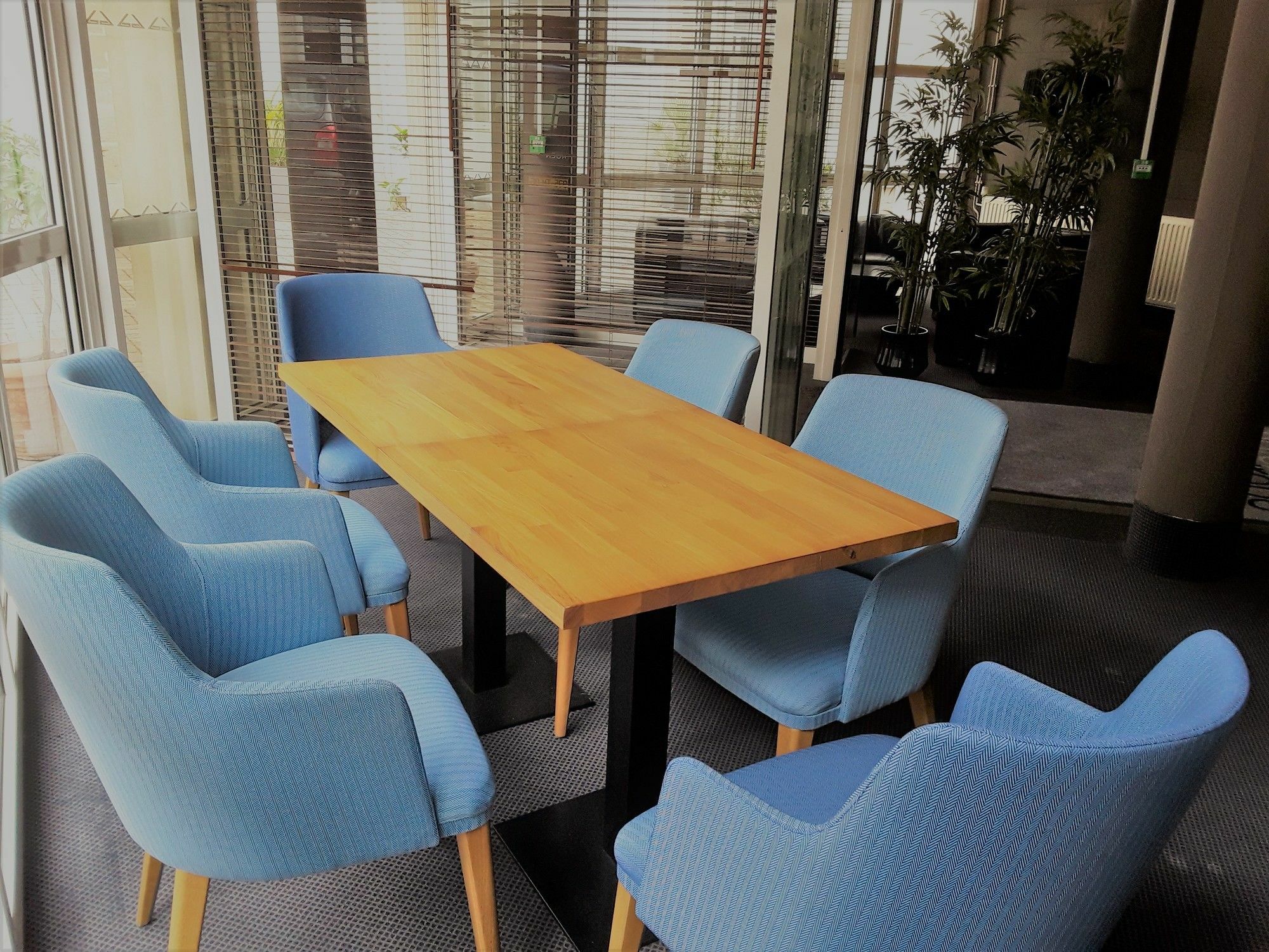 פואטייה Logis Hotel De L'Europe מראה חיצוני תמונה